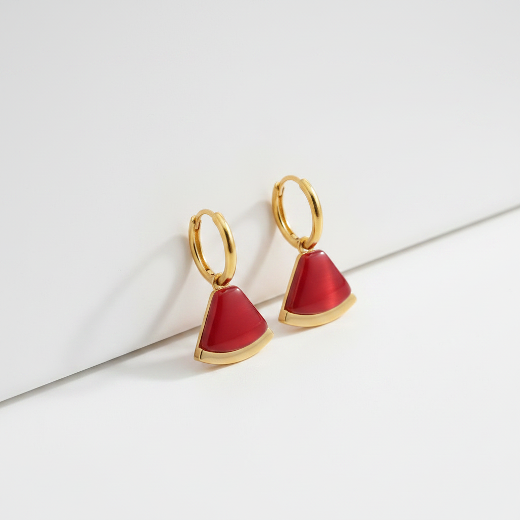 Boucles d'oreilles fond blanc
