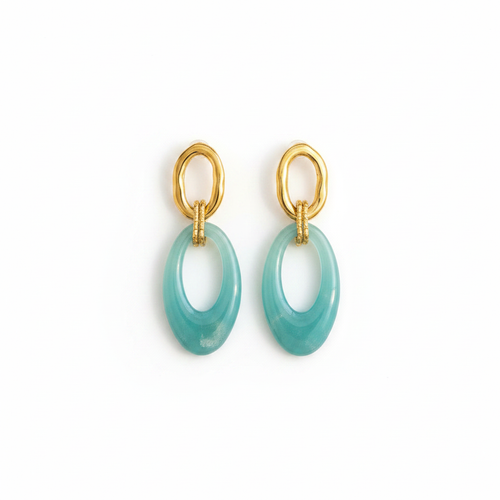 Boucles turquoise fond blanc