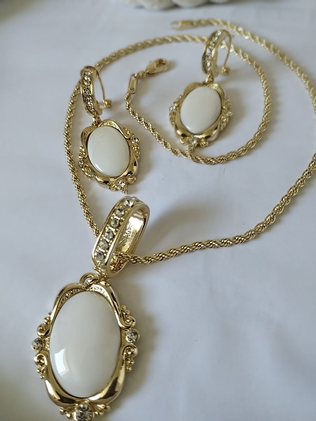 Halisah bijoux Parure Dorée Collier et Boucles d'Oreilles femme acier inoxydable 