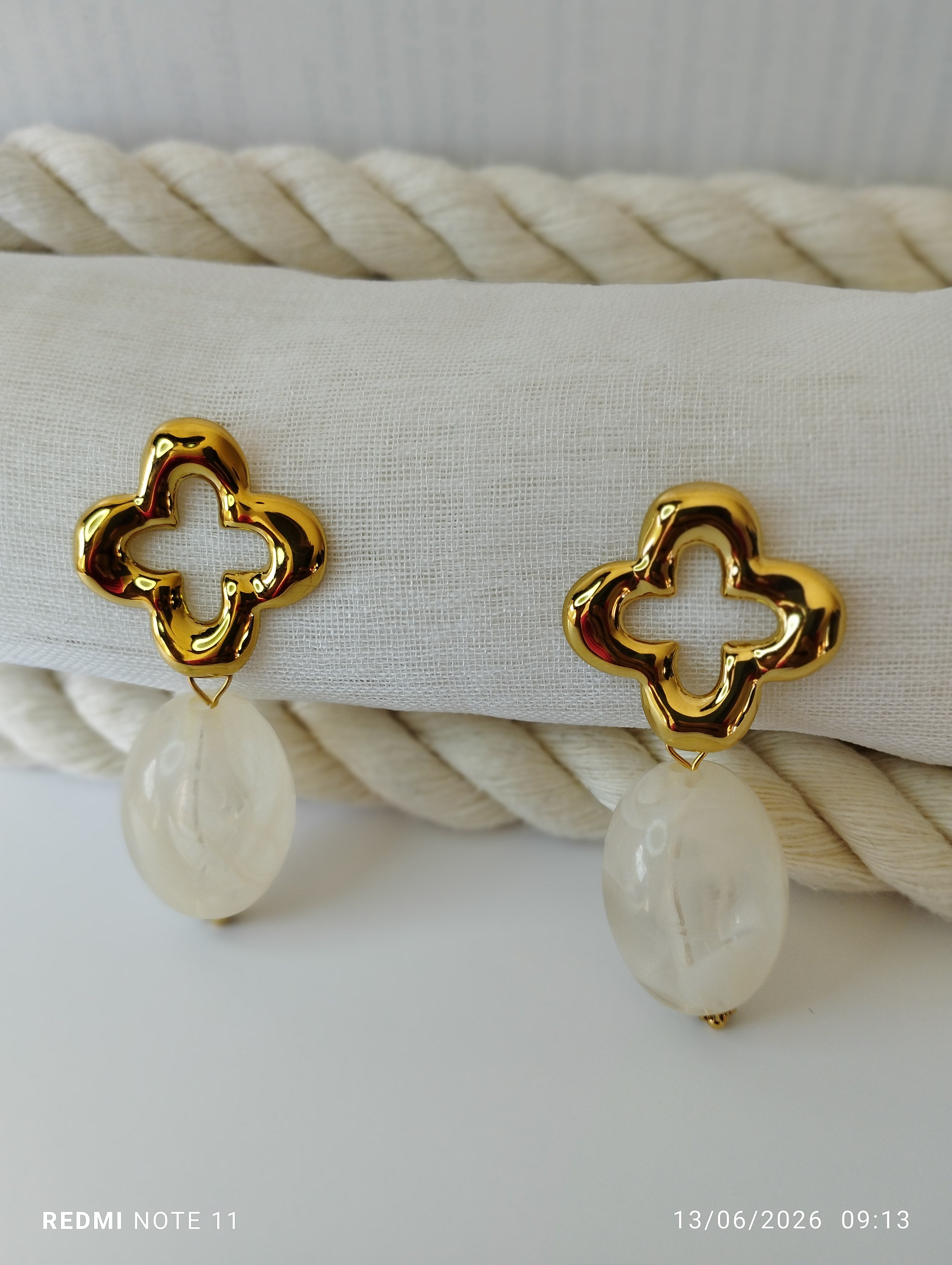 Boucles d'oreilles femmes, perles et acier inoxydable